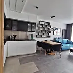 Apartman Smart Grunwaldzka 240 *