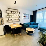Smart Grunwaldzka 240 * Poznan