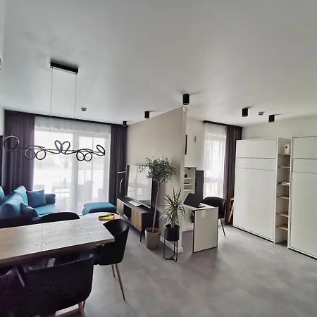 Apartament Smart Grunwaldzka 240 *